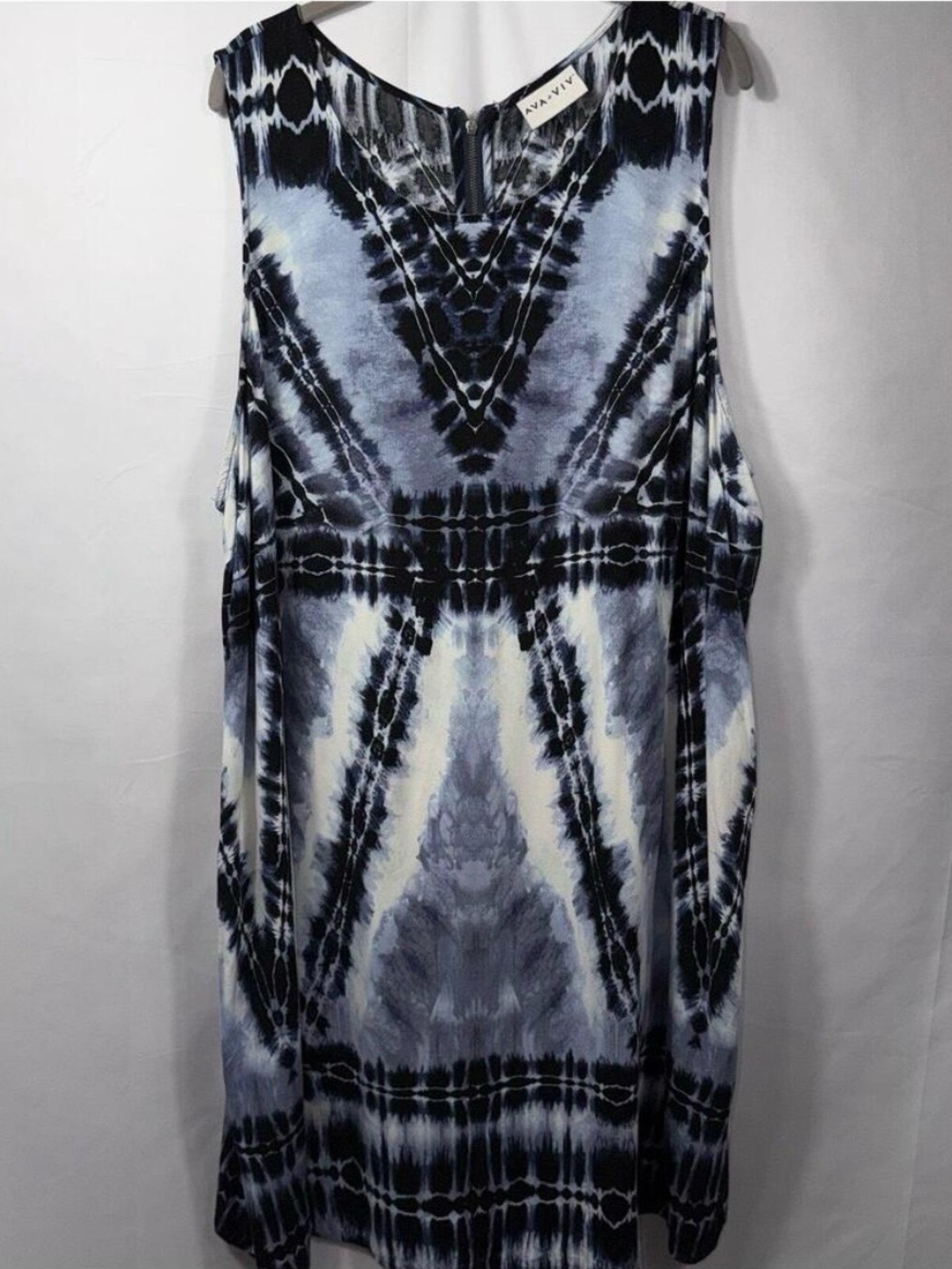 Ava & Viv Blue and White Tie-Dye Shift Dress